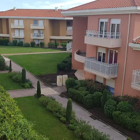 Domaine Juan Flore Апартаменты *