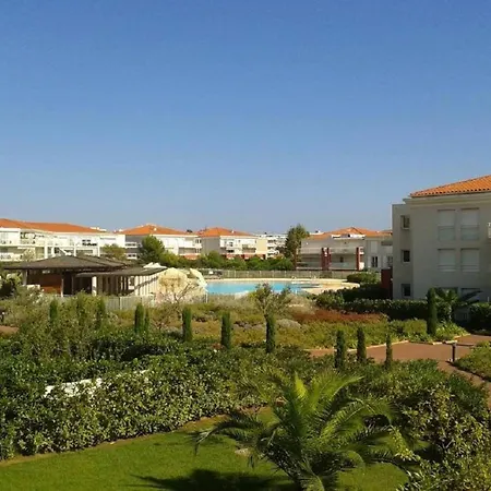 Domaine Juan Flore Apartment