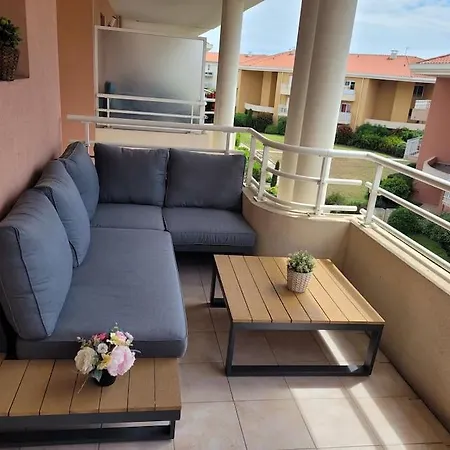 Domaine Juan Flore Apartment